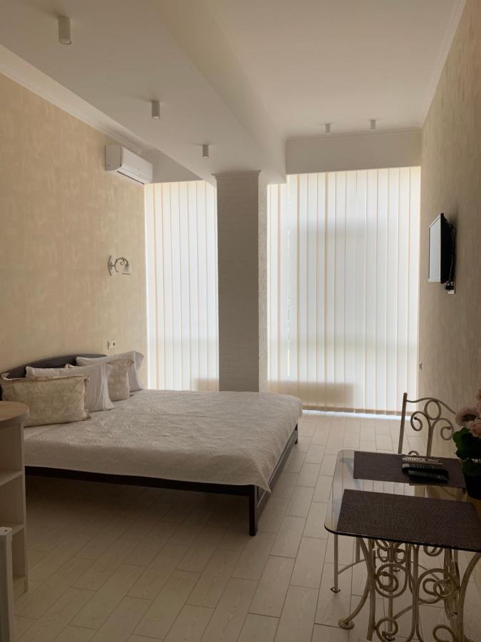 Gagarin Plaza Apartments Odessa Exterior foto