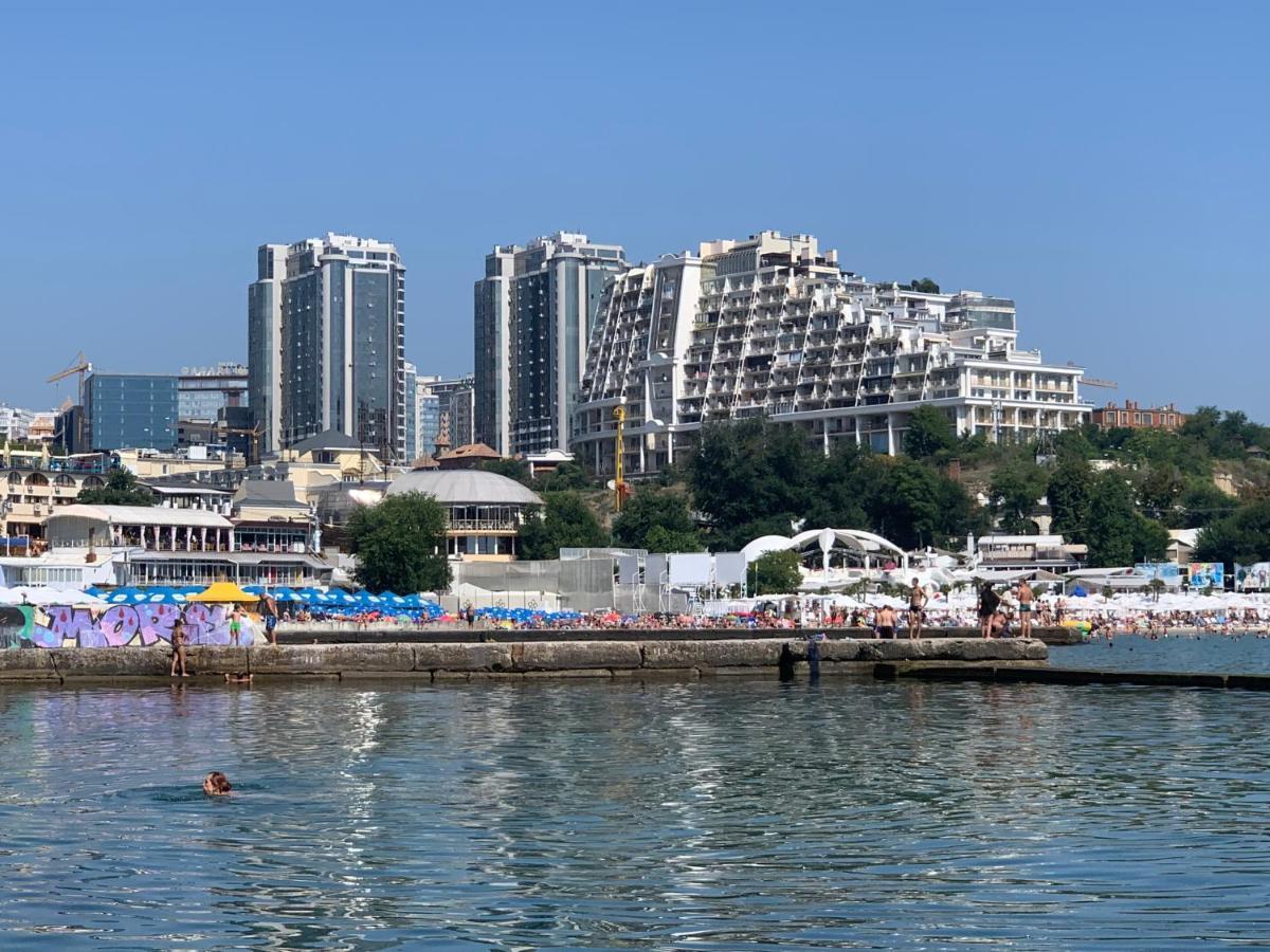 Gagarin Plaza Apartments Odessa Exterior foto