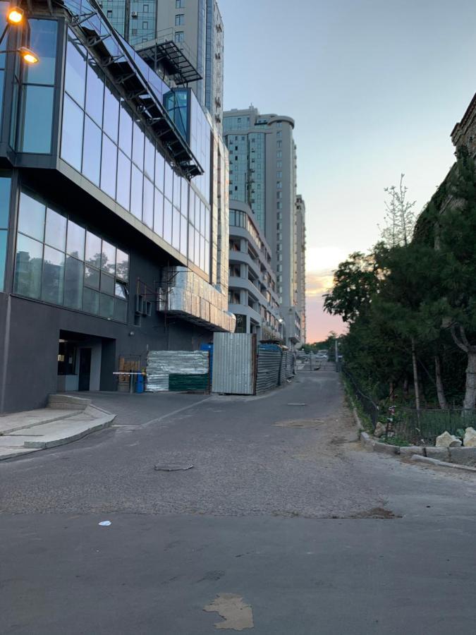 Gagarin Plaza Apartments Odessa Exterior foto