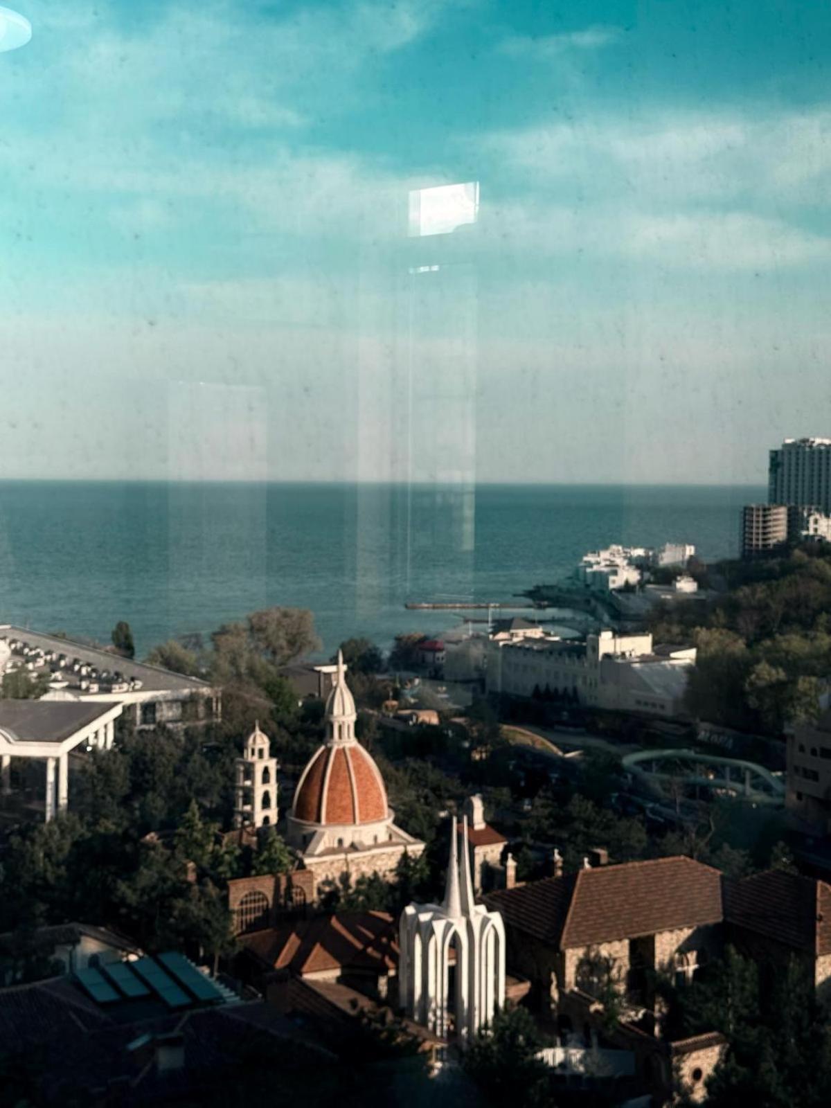 Gagarin Plaza Apartments Odessa Exterior foto