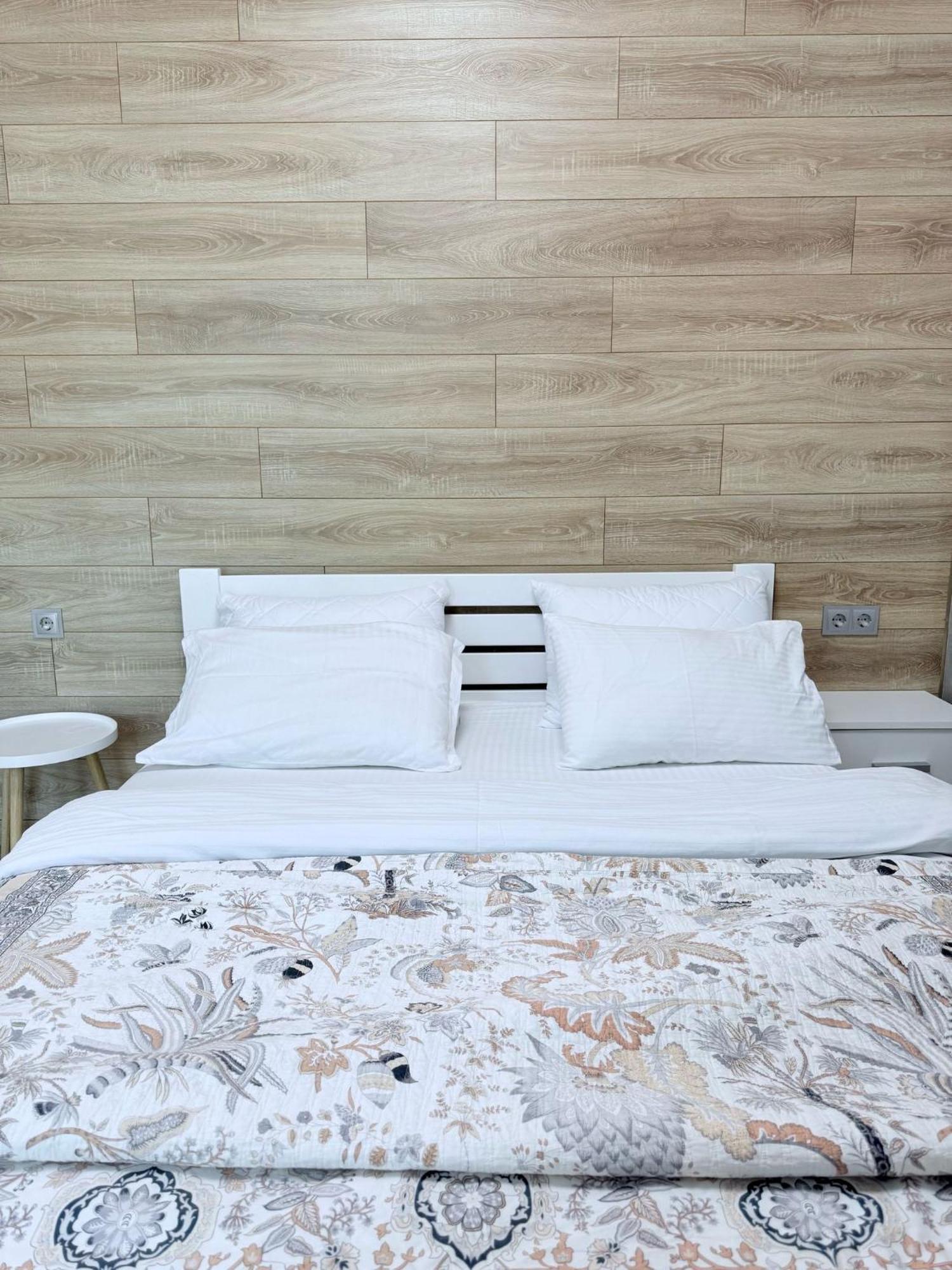 Gagarin Plaza Apartments Odessa Exterior foto